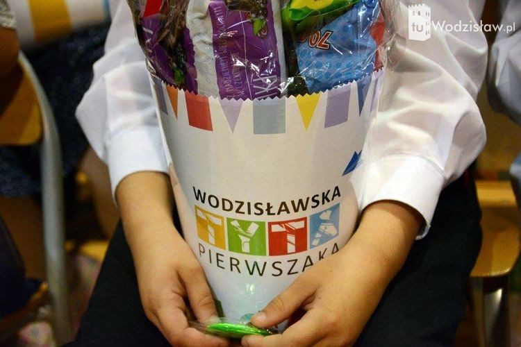 Wodzisław Śląski: 401 rogów obfitości dla 401 pierwszoklasistów, Gazeta Wodzisławska